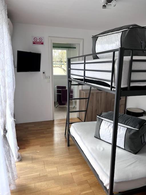 Maison De Vacances Familiale Ouistreham Eksteriør bilde
